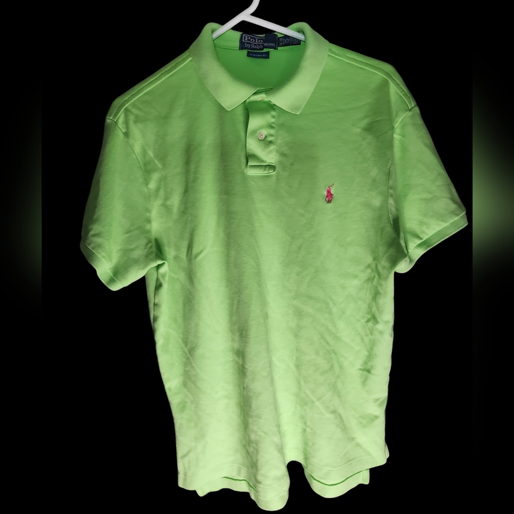 Mens Ralph Lauren Polo Size Medium  Green with Pink Pony .EUC